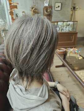 プラスティック プラスヘアーサロン(PLUSTIC +hair salon) クリアアッシュ