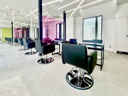 ヘアメイク アース 本庄早稲田店(HAIR & MAKE EARTH)の写真