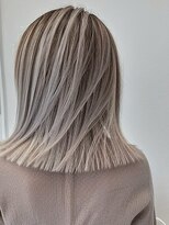 エノア 青山(ENORE)&nbsp;ハイライト/バレイヤージュ/グラデーションカラー/ダブルカラー