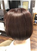 ショートボブ