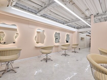 ヨロ 渋谷(YOLO)の写真