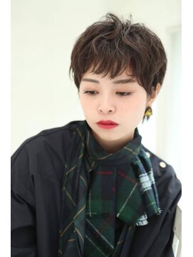 エアリー感たっぷり大人可愛いショート