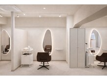 全席半個室の落ち着いた空間☆楽しくお喋りしたい方も、静かに癒やされたい方も自分らしく過ごせる♪