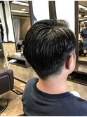 刈り上げツーブロックナチュラルウェーブ七三