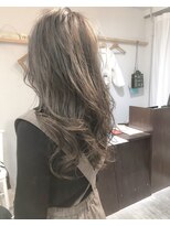ヘアーアンドアトリエ マール(Hair&Atelier Marl)&nbsp;【Marl黒染め落とし】ハイライト入りグレージュカラー♪