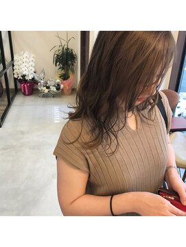 ハレイル(HALEIRU) アッシュベージュ