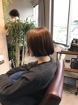 レガーメ(regame) 切りっぱなしボブ