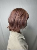 ピンクベージュ