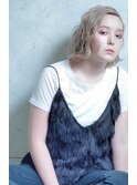 ミントグリーンホワイティアッシュ×ウルフボブ×くせ毛ショート