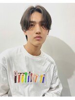 バイフィフス 原宿/表参道(by fifth)&nbsp;ナチュラルセンターパート/ワンカールパーマ/ベージュカラー