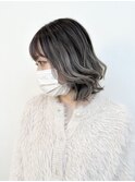 グレージュ　ハイライトバレイヤージュMIX 前髪ありスタイル