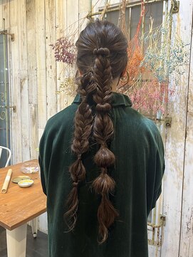 リノ(Lino) 10代20代30代【ヘアセット】ロングヘア ツインポニーアレンジ