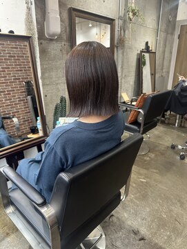 ヴィップルーム(viproom) 黒髪/グレーベージュ/レイヤーロング/前髪パーマ