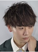メンズショートビジネスツーブロックセンターパートフェード