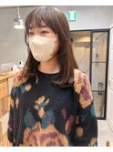 ブラウンベージュ