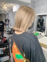 アンダーバーホワイト 泉佐野店(_WHITE)&nbsp;☆ケアブリーチ　ダブルカラー　ハイライト　イルミナ