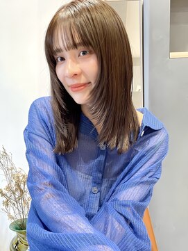 ラミエバイメルト 下北沢(lamie by melt) 小顔レイヤーカットふんわりミディアム大人ボブアッシュベージュ