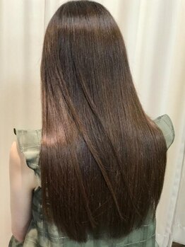 ルーツ(roots)の写真/【似合わせカット+イルミナカラー+プラチナトリートメント 10,600円】お得なクーポンあり◇