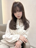 ジーナ 札幌(Zina)&nbsp;韓国レイヤー／レイヤー/アッシュ／グレージュ