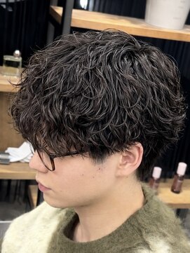 オーバル ジングウマエ(OVARL jingumae) シャドウパーマラウンドマッシュ