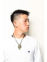 メリケンバーバーショップ フクオカ(MERICAN BARBERSHOP FUK)&nbsp;サイドパートショート ワイルドアップバングフェザーマッシュ