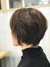 ヘアヴェローチェ(hair-veloce) くせ毛生かし着物ボブ