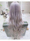 ホワイトアッシュカラー　ブリーチデザインカラー　原宿