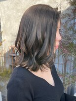 プライベートサロン キッテ(private salon kitte.)&nbsp;スモーキーオリーブカラーのミディアムヘア