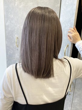アース コアフュールボーテ 上尾店(EARTH coiffure beaute) ミルクティーグレージュプチシャドールーツケアブリーチ