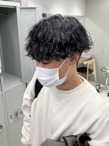ツイストスパイラルメンズマッシュツーブロック束感メンズパーマ