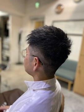 フツーロ 栄(FUTURO) メンズショート