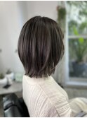 白髪ぼかしパープルブラックミントアッシュ×小顔ショートボブ