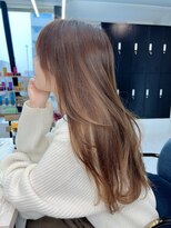 レイヤースタイル_ミルクティーブラウン_顔まわりレイヤー