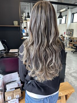 サロンプレッジエビノマル(salon PLEDGE ebinomaru) デザインカラー