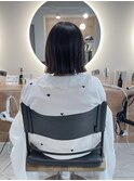 外ハネボブ 切りっぱなしボブ 肩上ボブ sn