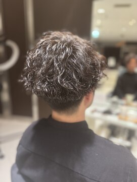 アヴァンスクロス あべのルシアス店(AVANCE. CROSS) 刈り上げマッシュ×波巻きスパイラル