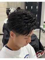 イーラ(era) フェザーショートパーマ/メンズ/刈り上げ/眉毛/ツイスト