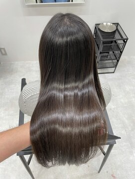 ディジョン 自由ヶ丘(Dijon) 韓国顔まわりレイヤーカットグレージュオリーブベージュブラウン