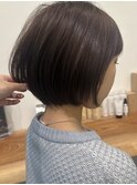  小顔カットショートボブ大人可愛いアッシュオリーブ