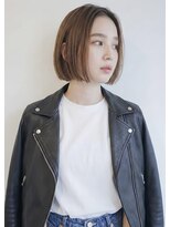 ムルチュラカメアリ(muruchura KAMEARI)&nbsp;小顔見せ◎ 首元スッキリなミニボブ／ワンレンボブ