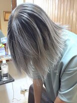 ブレイズヘアー(BLAZEhair)&nbsp;【透明感バツグン】ホワイトバレイヤージュ×ブリーチ２回