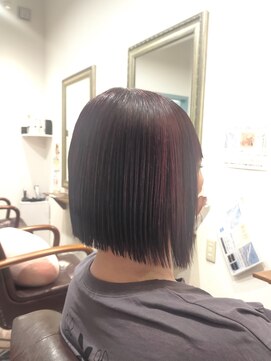 ヘアー グリーン(hair green) 30代40代50代/ 前下りボブ/切りっぱなしボブ