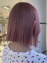 ランティ 難波駅前店(LUNTY NAMBA) WHITE PINK