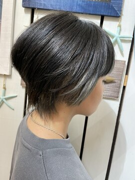 ラウレア(LAULEA) ショート