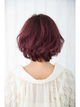 タヤ 自由が丘店(TAYA) ２０代３０代４０代大人かわいい小顔ひし形外ハネミディアム