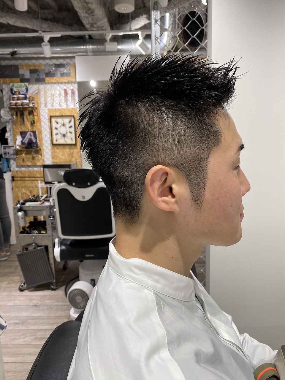 6ミリ刈り上げビジネスショート アップバング 神保町 茅場町 6ミリ刈り上げビジネスショート アップバング 神保町 茅場町