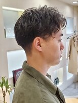 ヒート トウキョウ 目黒店(HEAT TOKYO)&nbsp;ツイスパセンターパートマッシュ波巻きダウンパーマメンズ目黒