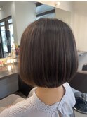 ボブスタイル×重めボブ×ナチュラルカラー×ヘルシースタイル