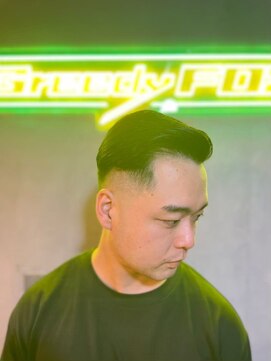 グリーディーフォックス 三軒茶屋(GreedyFOX) 波巻き/マッシュパーマ/ウルフ/ハイライト<理容室>三軒茶屋