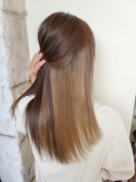 オートゥール(hair room Auteur) 20代30代大人かわいいミルクティーベージュインナーカラー